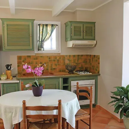 Stunning In De Provence With Wifi And Outdoor Swimming Pool Holiday home *